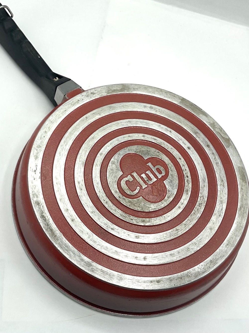 CLUB Aluminum Skillet 10"  Red